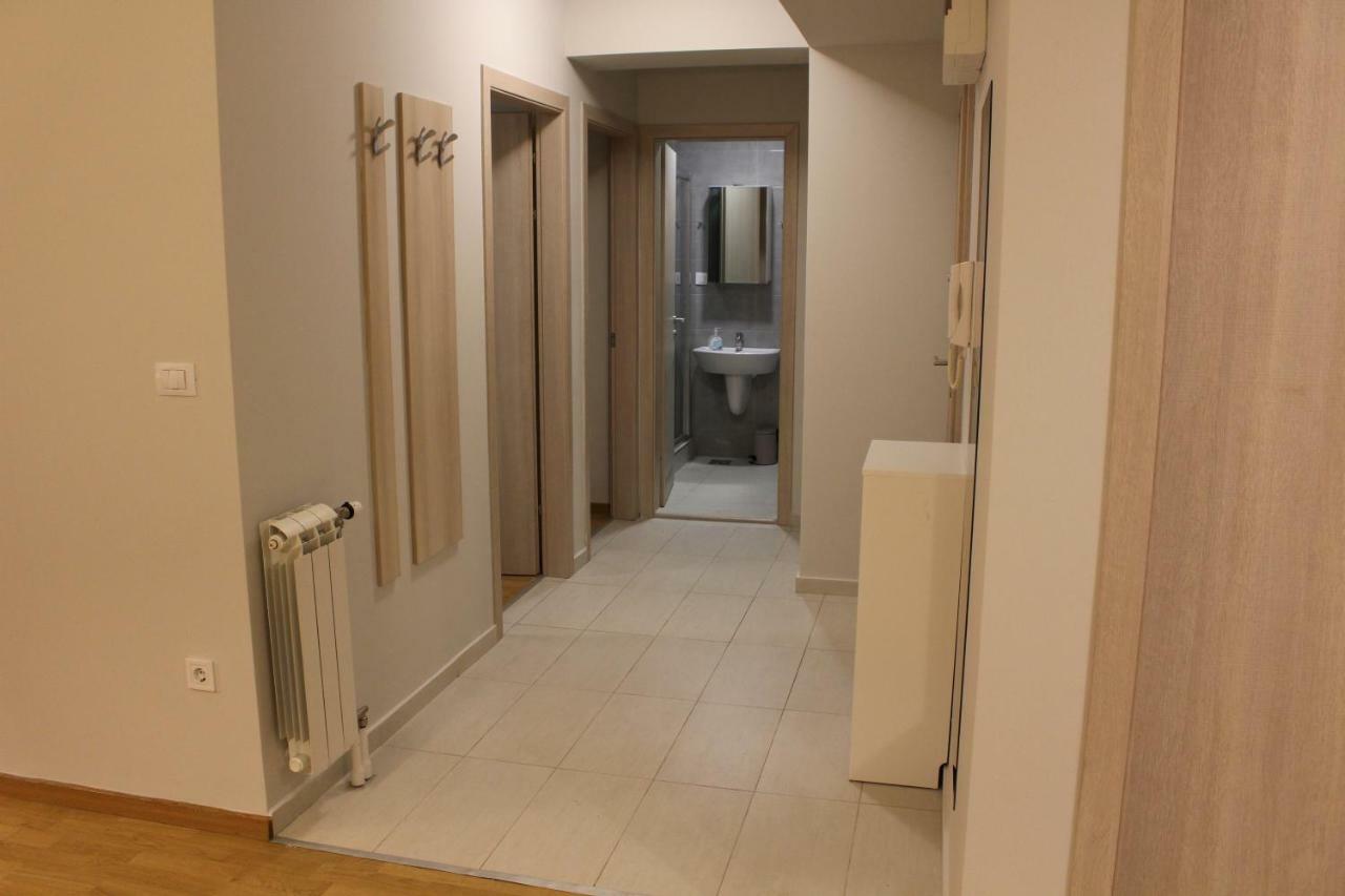 3 Apartment